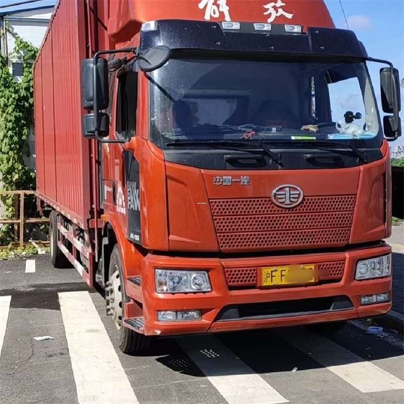 大祥区罗平县进仓物流：专线直达的多元货运之旅